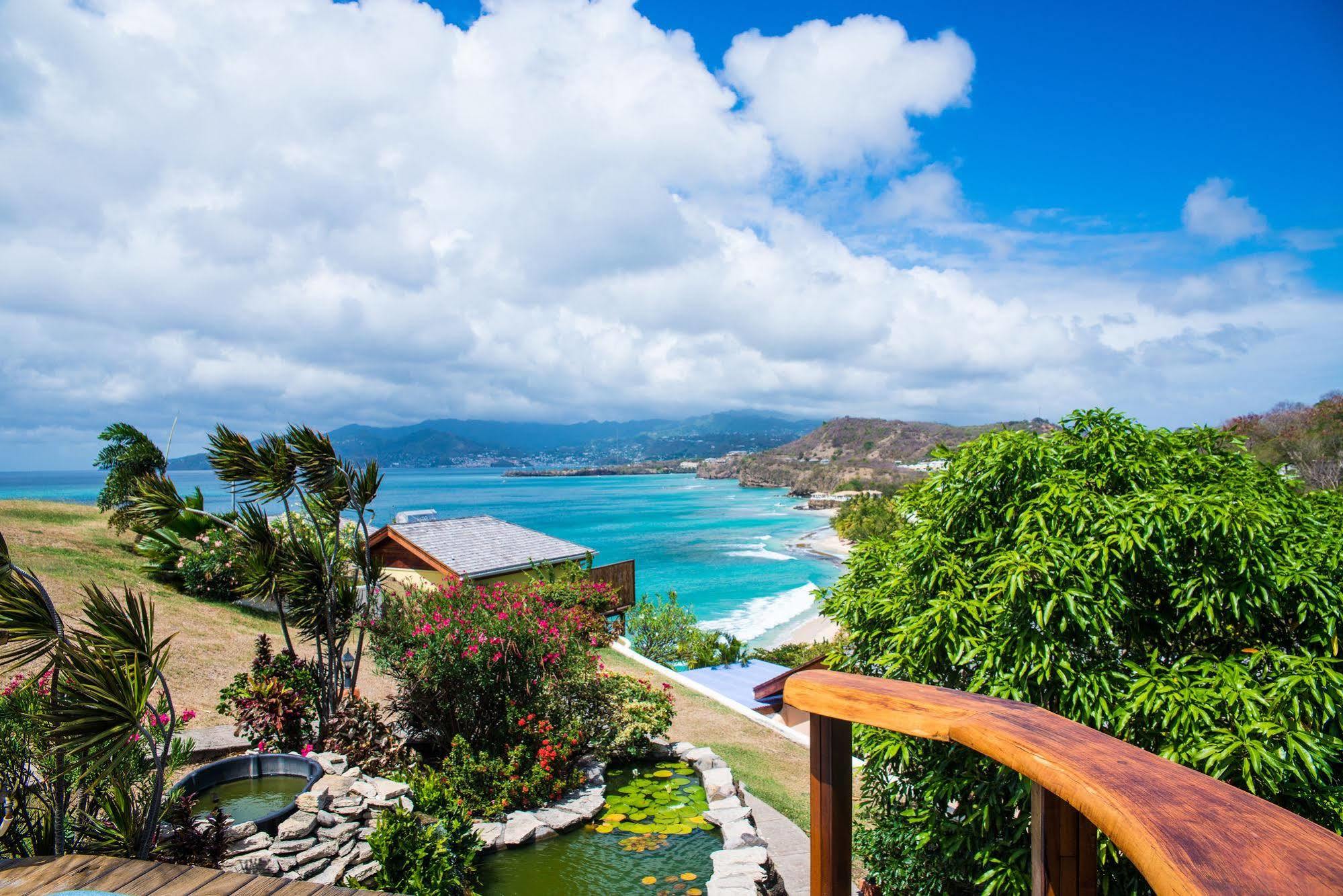 Maca Bana Hotel St. George's Exterior photo